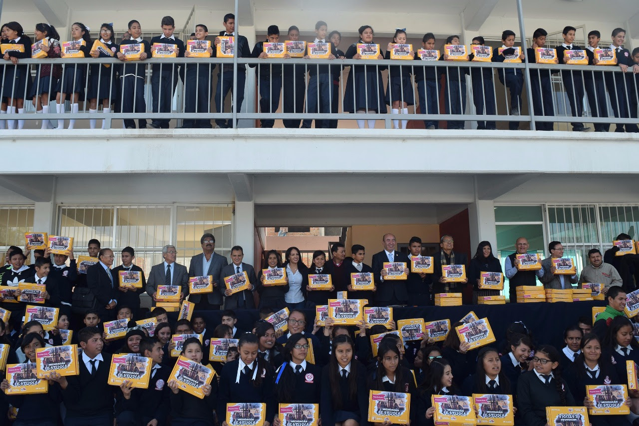 iifeem escuela de palitos