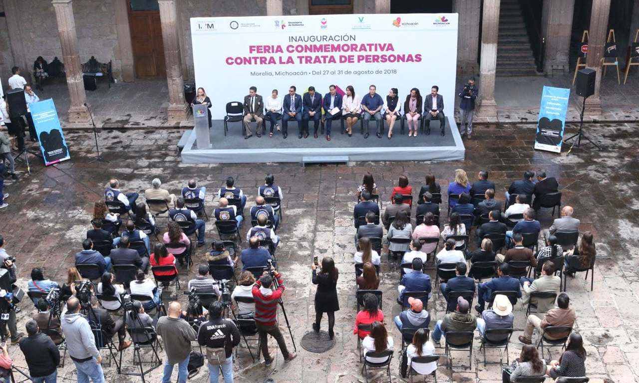 feria-conmemorativa-contra-la-trata-de-personas