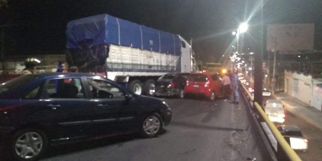 MORELIA Se registran 2 choques en el libramiento de Morelia_ hay al menos 4 heridos (2) (1)