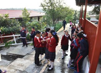 No hay fecha para el regreso a clases en Michoacán