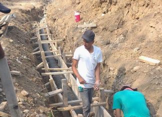 Colectores sanitarios en Huetamo presentan 60% de avance