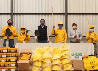 Entrega Semaccdet, Cofom y WWF equipamiento a brigadistas que cuidan de la Mariposa Monarca