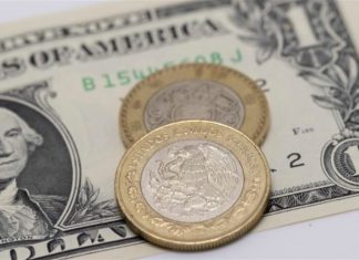 Peso cae a 22.62 unidades por dólar, ante el temor del rebrote de COVID-19
