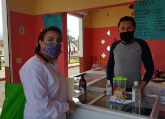 Personal del plantel Lagunillas del CECyTEM concientiza a la población sobre la Nueva Convivencia