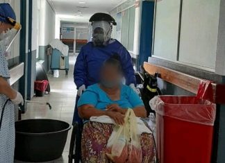 Mujer de 67 años vence COVID-19 en Lázaro Cárdenas