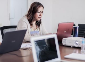 Reciben acompañamiento 22 mujeres por violencia digital en Michoacán