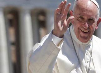 Eliminan reflexión del papa Francisco sobre unión homosexual