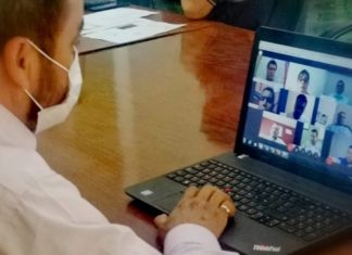 Inician directivos del plantel Lagunillas del CECyTEM taller para padres de familia