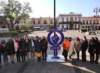 Con un monumento, recuerdan a mujeres víctimas de violencia de género