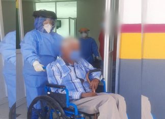 Supera hombre de 75 años el COVID-19 en Hospital de Tuzantla