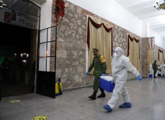 Dispone SSM de 10 termos para vacuna anti COVID-19