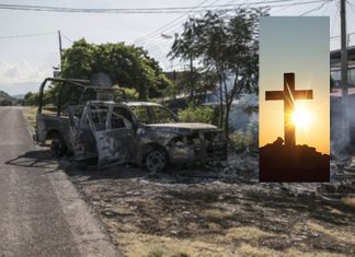 Unen oración por la paz de Aguililla, Michoacán.