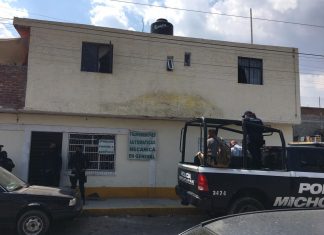 Policía MIchoacán Recupera Vehículo Con Reporte de Robo, Hay Un Detenido