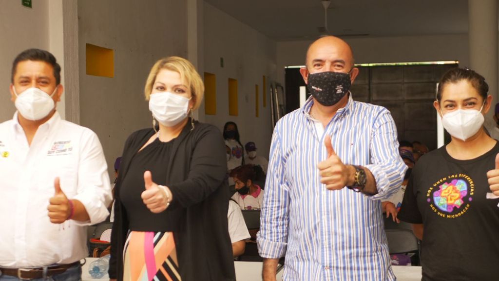 MORENISTAS SE SUMAN AL EQUIPO DE ALBERTO FRUTIS…