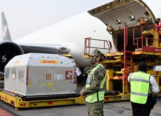 Llegó a México un nuevo lote de vacunas Pfizer