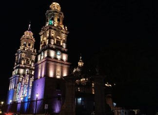 Con pocas personas y pirotecnia, Morelia celebró su 480 aniversario…