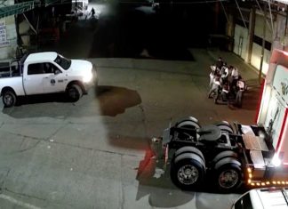 Fiscalía investiga caso de operador de tráiler presuntamente golpeado por agentes de la FGE