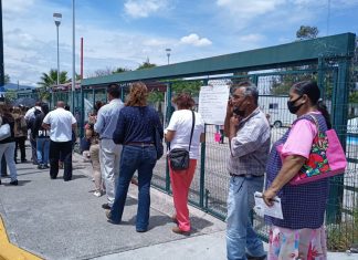 Largas filas para aplicación de segunda dosis anticovid en Poliforum Morelia…