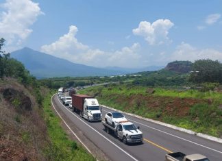 Liberan la circulación vial en la autopista Siglo XXI