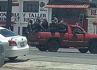 Grupo autodenominado «Pueblos Unidos» llega a #Pátzcuaro con más de cien sujetos armados