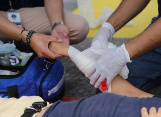 Se capacita FGE en materia de primeros auxilios y protección civil