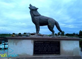 De la noche a la mañana aparece monumento a «Don Balta Gaona» en Tarímbaro