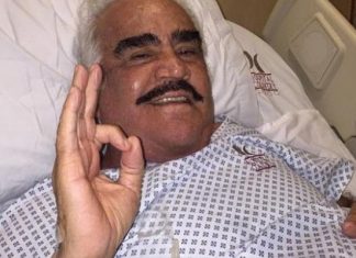 FALSO, Vicente Fernández no ha muerto, el mismo lo desmiente.