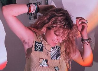 Hija de Angelica Rivera responde a haters que la critican por no depilarse.