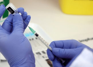 Estudio revela que refuerzo de #Pfizer se puede administrar con vacuna que previene la neumonía