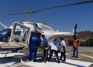 Trasladan vía aérea a joven con apendicitis complicada desde la Piedad hasta Morelia