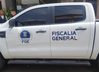 En Quiroga, aseguran camioneta clonada de la FGE y con reporte de robo en Jalisco