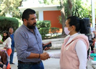 Entrega Gobierno de Tarímbaro sanitizante a escuelas con ‘Salud en tus Manos’