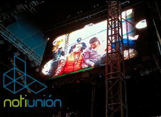 Homenaje en concierto de Carin León a don Mario García quien fuera dueño de Empresa Diamante