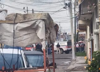 Amanecen varias bolsas negras con dos cuerpos desmembrados en la colonia El Porvenir de Zamora