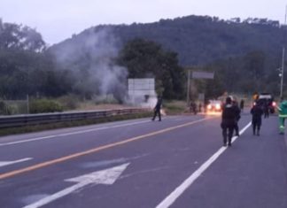 Guardia Civil mantiene despejadas carreteras en Michoacán