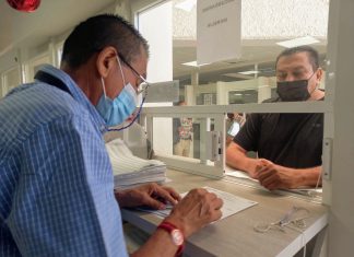 Realiza SEE pago retroactivo al magisterio michoacano