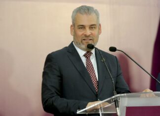 Michoacán, listo para atraer empresas de semiconductores chip: Bedolla