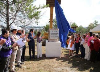 Alfonso Martínez coloca la primer piedra del Centro de Atención para Menores con Trastorno del Espectro Autista de Morelia