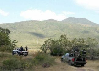 Localizan a un hombre ejecutado a balazos en el Cerro de La Cruz en Uruapan