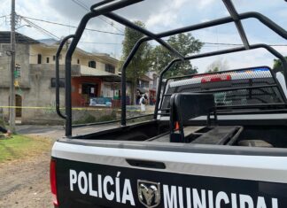 Lo asesinan a balazos afuera de una lonchería en la carretera a Pátzcuaro