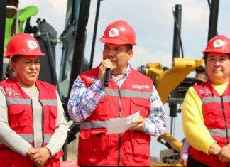 Arranca Bladimir González programa “Caminos Saca Cosechas”