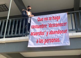 Profesores de la Facultad de Psicología exigen respeto a sus derechos laborales