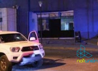 Hombre acuchillado muere en el traslado a un hospital