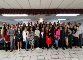 Capacita Seimujer en homicidio doloso y feminicidio a funcionariado