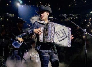 Alfredo Olivas y su equipo han sido secuestrados luego de su presentación en Zacatecas