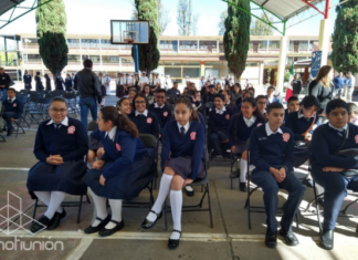 Discriminación en secundaria de Morelia por cabello largo de estudiante, le es negado el servicio educativo.