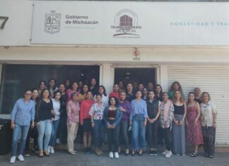 Dirigen mujeres el Telebachillerato Michoacán a favor de la educación