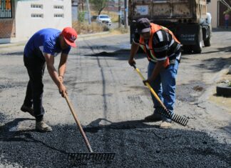 ¡Adiós a los baches! Comienzan a restaurar calles en fraccionamientos de Tarímbaro
