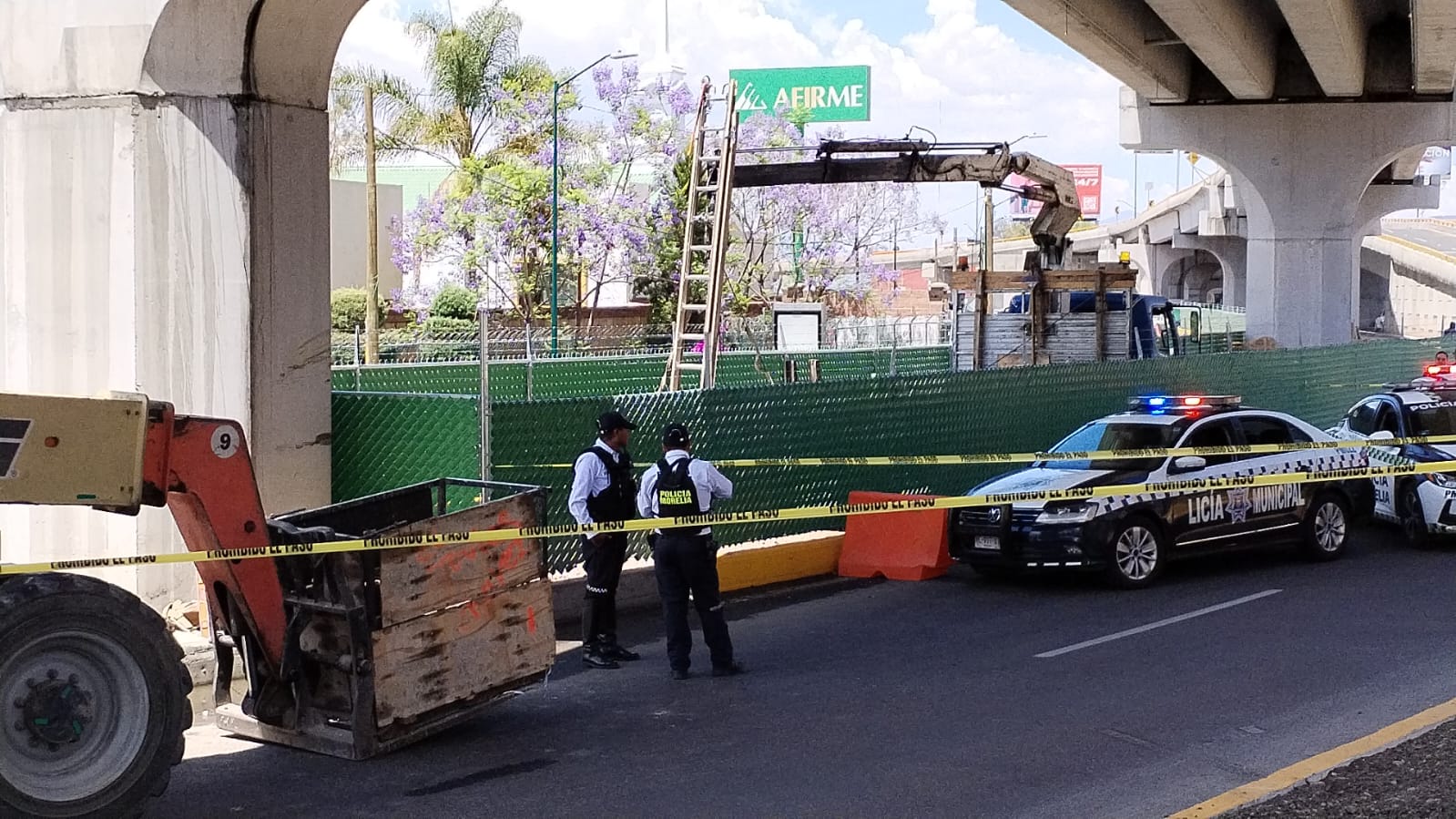 Hombre Muere Al Caer De Una Grúa En La Salida A Mil Cumbres - Notiunión