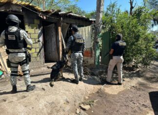 En #Morelia, la #FGE aseguró un domicilio con drogas al interior